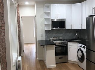 156 E 2nd St #20F, New York, NY 10009