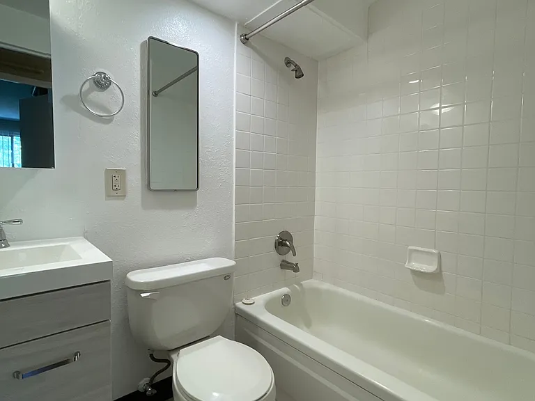 Penn VII — Photo 21