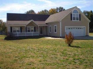 413 W Autumn Ridge Rd, Moore, SC 29369