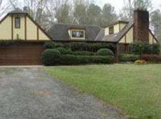421 Hidden Hills Rd, Jacksonville, AL 36265