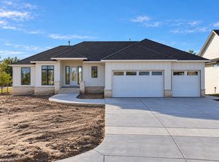 5962 W 45th St N, Wichita, KS 67205