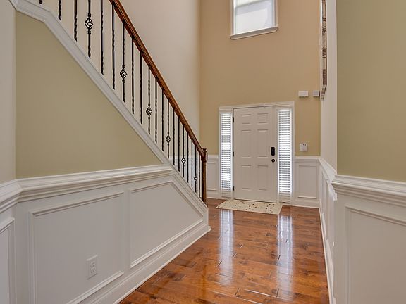 5th image of 848 Leyland Ln