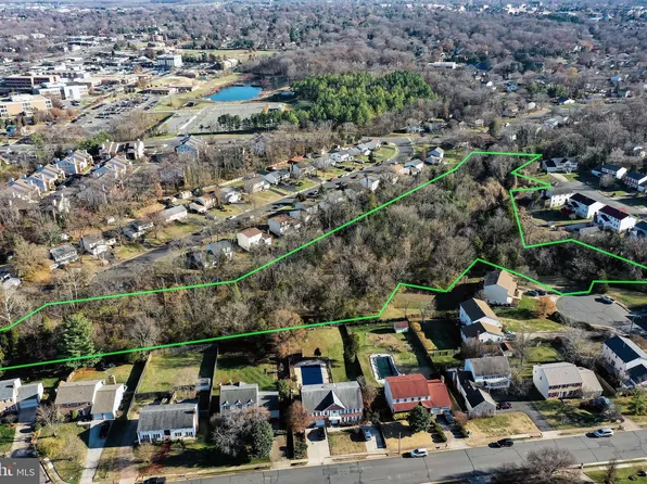 10010 Willow Grove Trl, Manassas, VA 20110