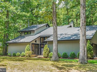 11401 Purple Beech Dr, Reston, VA 20191