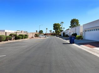 1429 E Torrey Pines Cir, Yuma, AZ 85365