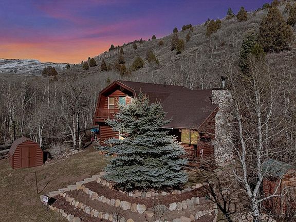 5th image of 438 Beaver Creek Rd #438