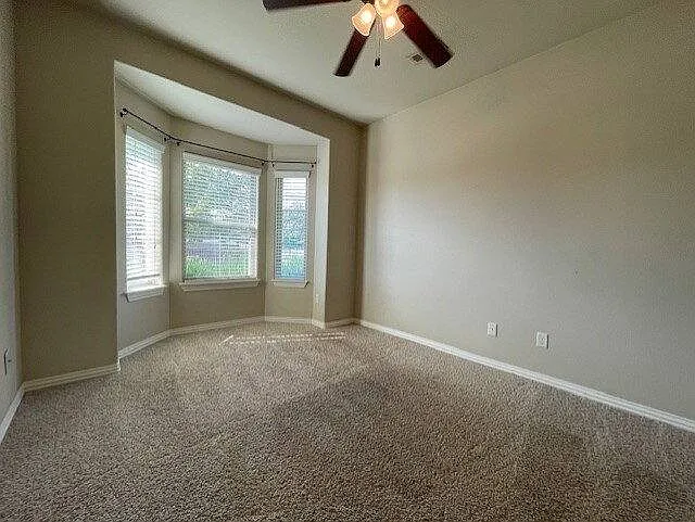 3895 Baltic St — Photo 4