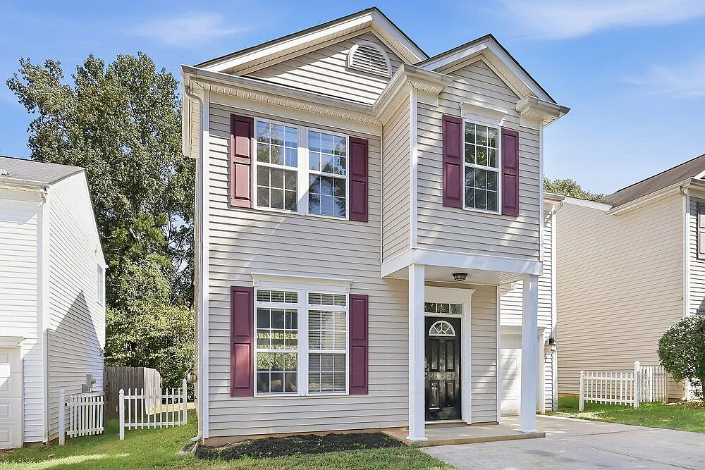 3 bed, 2.5 bath, 1682 sqft, $1,845 — Photo 4