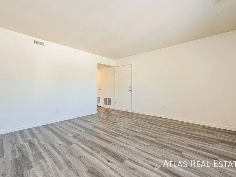 632 South St — Photo 19