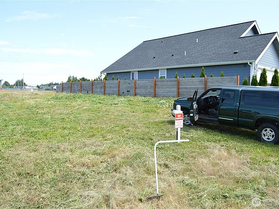 4th image of 1340 Kamm Road