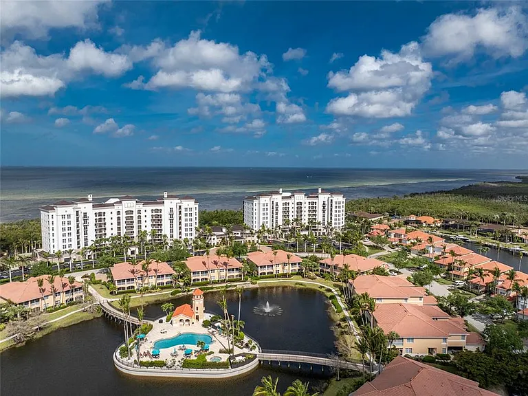 3304 Sunset Key Cir #D — Photo 38