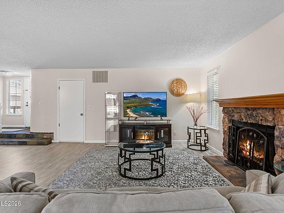 4th image of 7100 Peppermint Dr