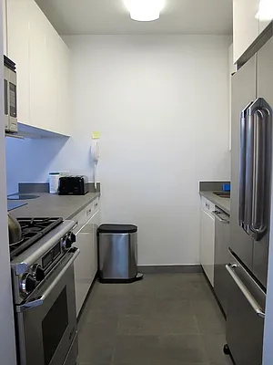 Rented by NY Living Solutions | media 14