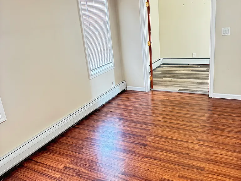 49 Bloomingdale Ave #3 — Photo 8