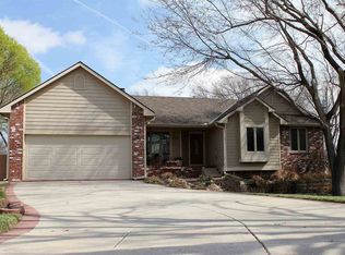 234 S Brownthrush Ct, Wichita, KS 67209