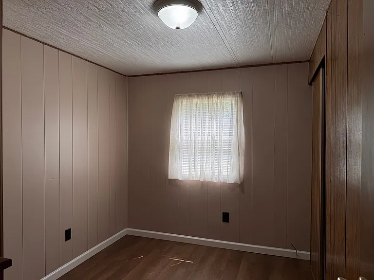3685 Shady Knoll Dr — Photo 17