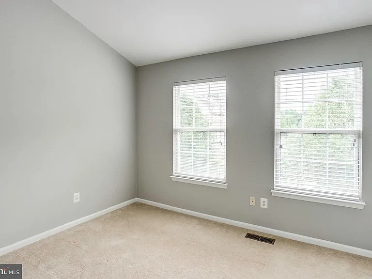 12476 Casbeer Dr — Photo 24