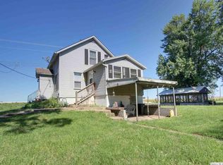 2648 E 33rd St, Warsaw, IL 62379