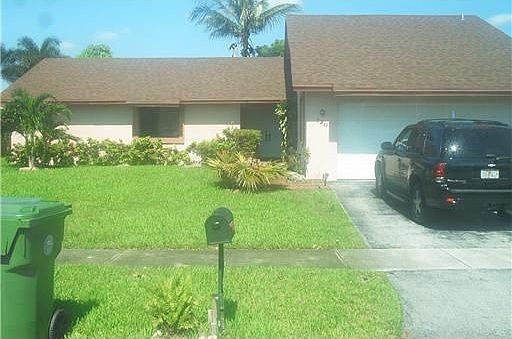 2nd image of 720 SW 100th Ave