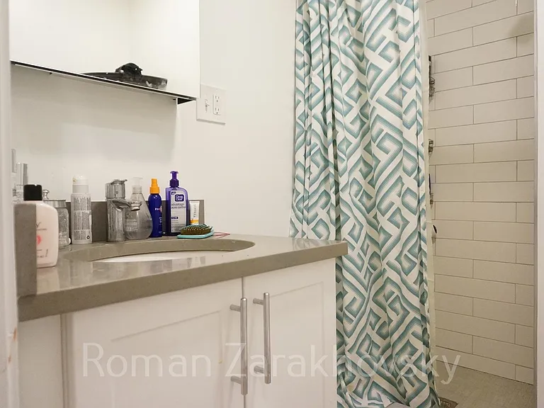 10 Brainerd Rd #31 — Photo 16