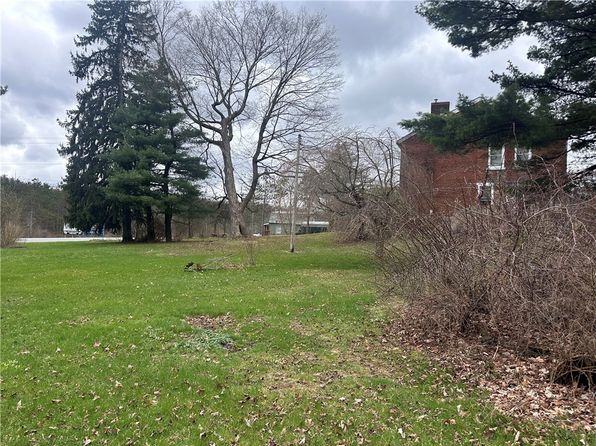 25 James Ln, Brookville, PA 15825
