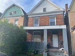 1st image of 608 Sunnyside Ave W