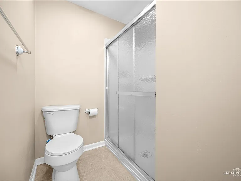 1445 Waterside Dr — Photo 23