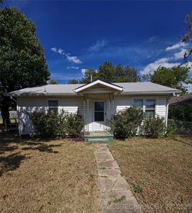616 E Cherry St, Cushing, OK, 74023