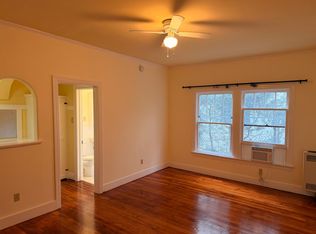 1543 Rosalia Rd #104, Los Angeles, CA 90027