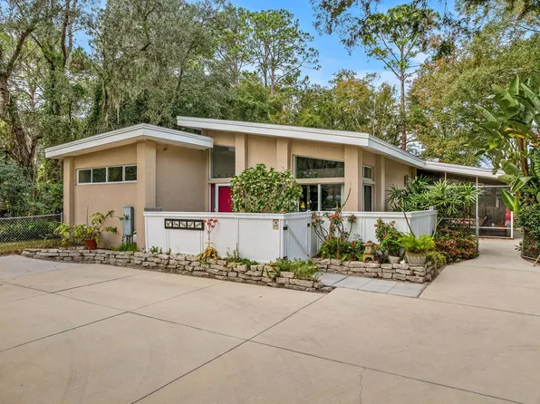 320 Ravenswood Dr, Saint Augustine, FL 32084