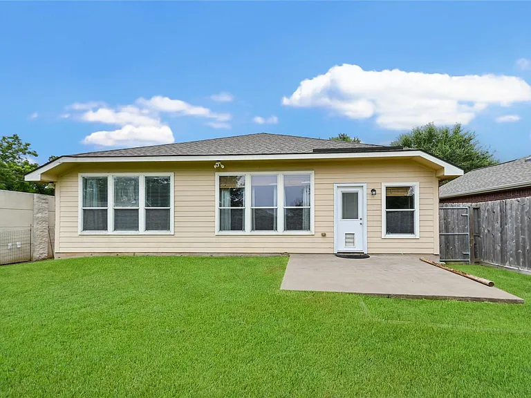 10947 Redstone Ct — Photo 28