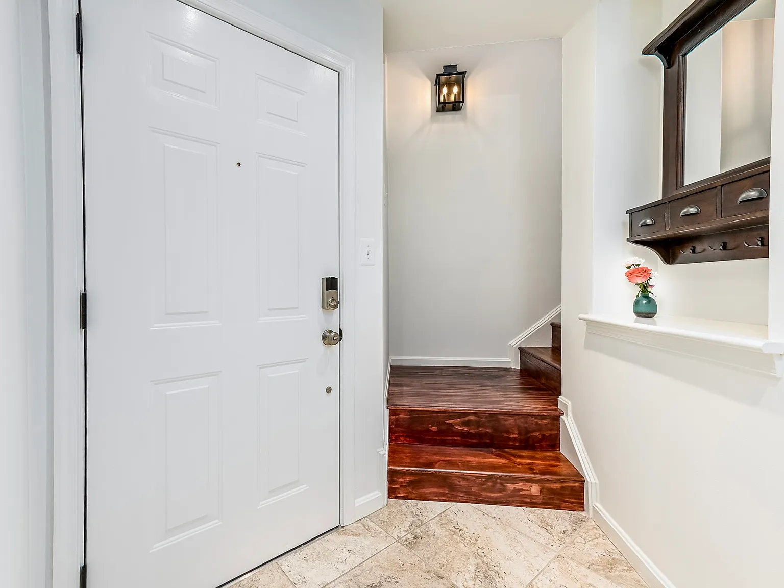 2 bed, 1405 sqft, $2,700 — Photo 3