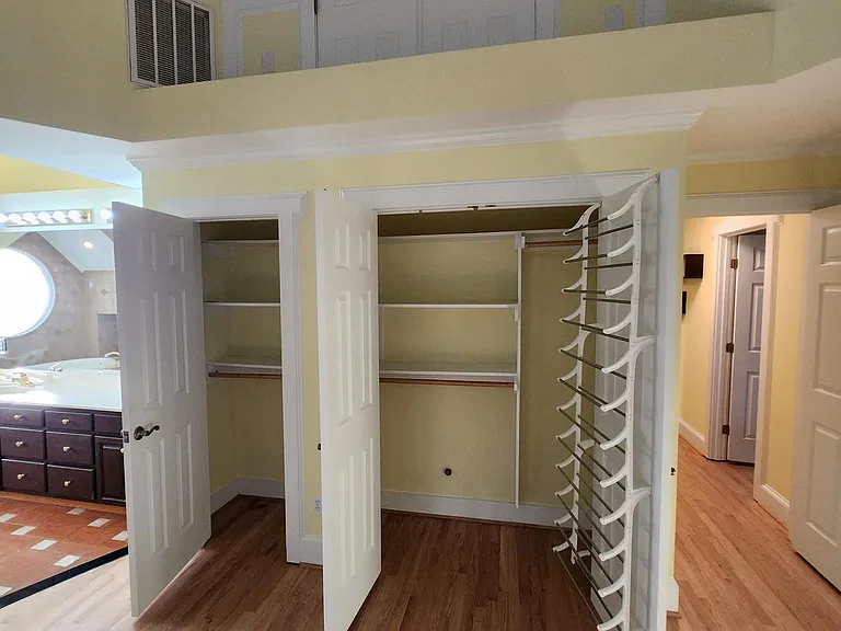 1904 Evergreen Ave — Photo 17