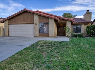 1113 Evelyn Ct, Ridgecrest, CA 93555