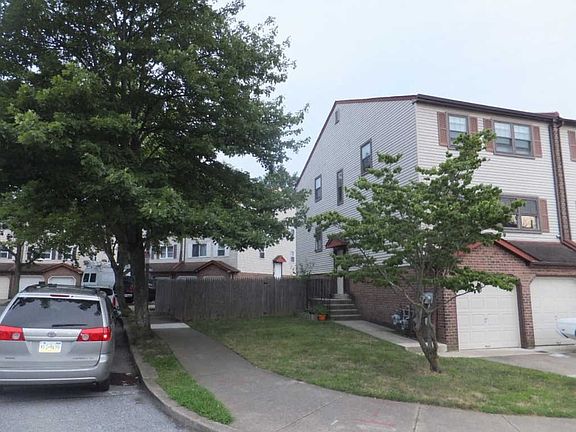 5th image of 13063 Blakeslee Dr