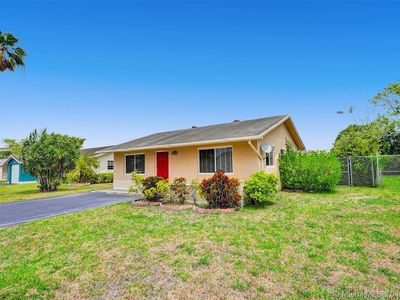8114 NW 92nd Ave, Tamarac, FL, 33321