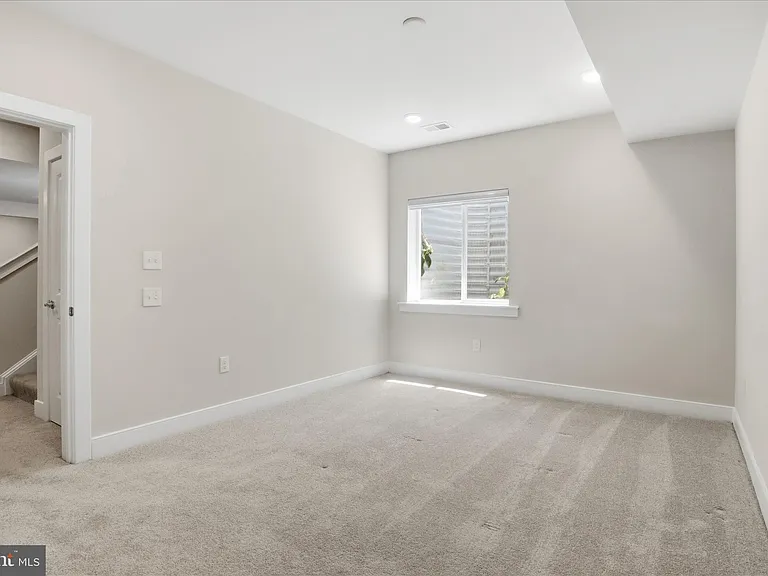 1843 Magnolia Fruit Dr — Photo 55