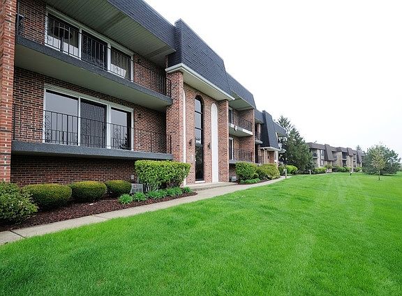 2nd image of 15702 Lake Hills Ct Unit 1N