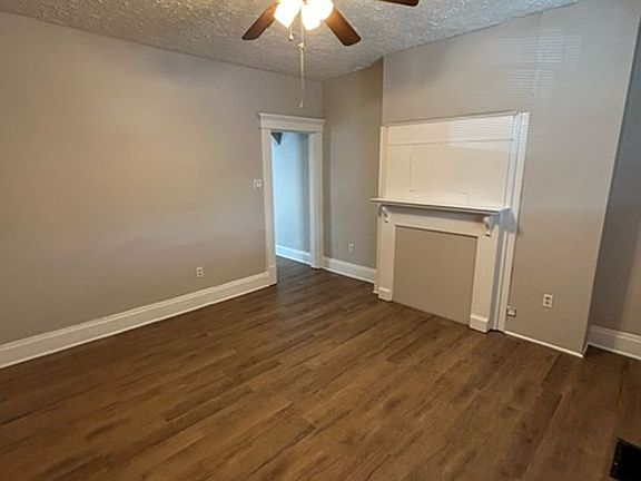 3rd image of 16-22 W Markison Ave