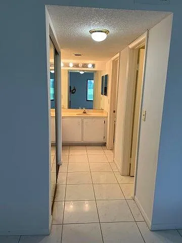 11234 Green Lake Dr #102 — Photo 9