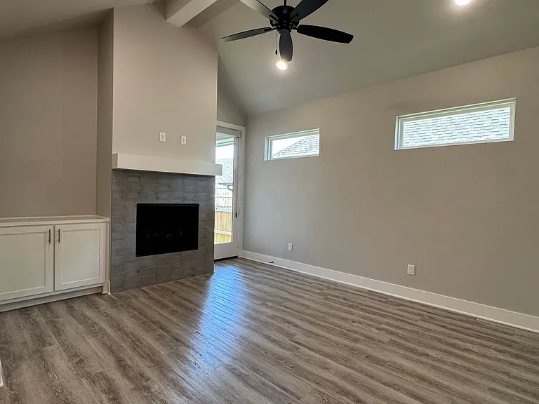 7110 Alexander Dr — Photo 20