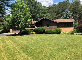 21 Treehaven Ln, Elma, NY 14059