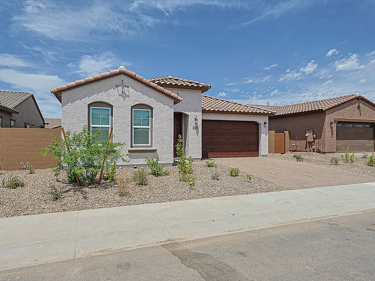7832 W Hide Trl — Photo 3