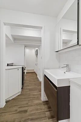 Rented by Compass | media 8