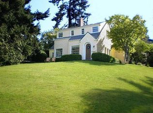 623 16th St, Bellingham, WA 98225