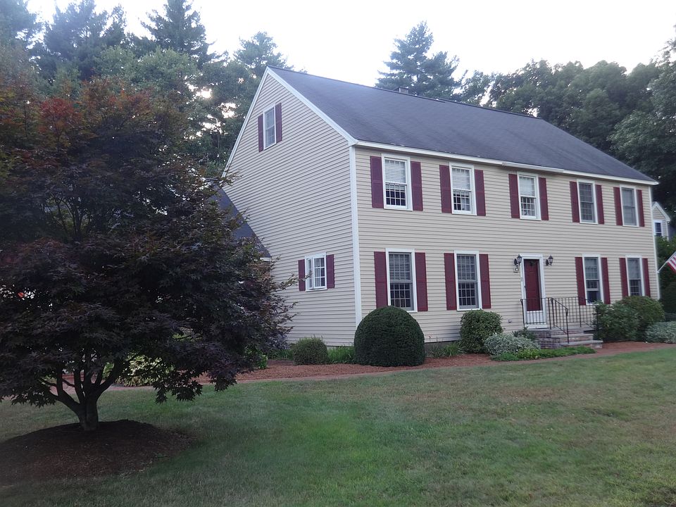 1st image of 14 Seaver Brook Ln