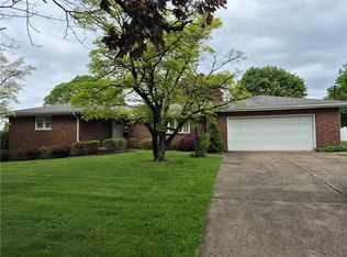 338 Willow Crossing Rd, Greensburg, PA 15601