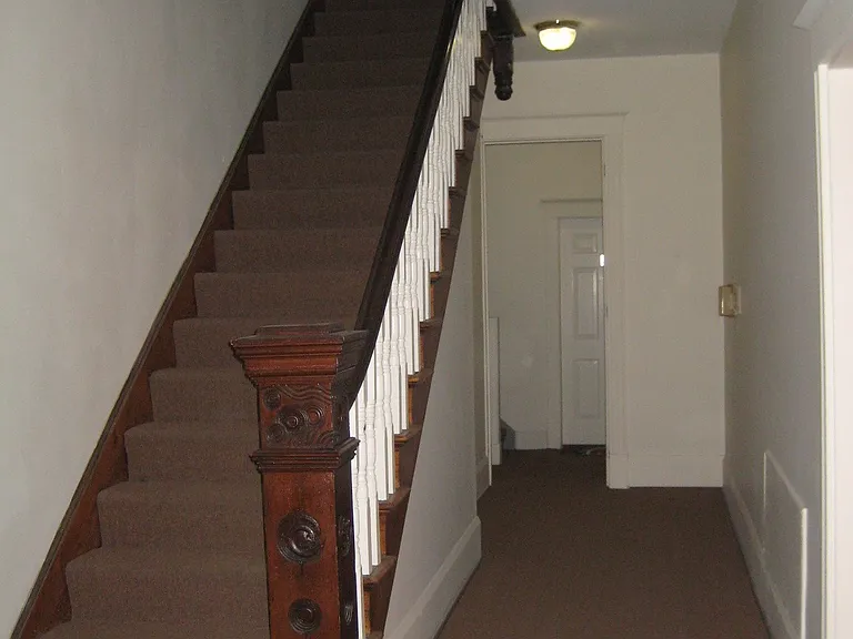 14 Portsmouth Ter #3 — Photo 2