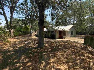 5516 Shamrock Rd, Yreka, CA 96097