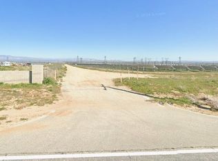 Vic Avenue Stw #J8-100, Lancaster, CA 93536